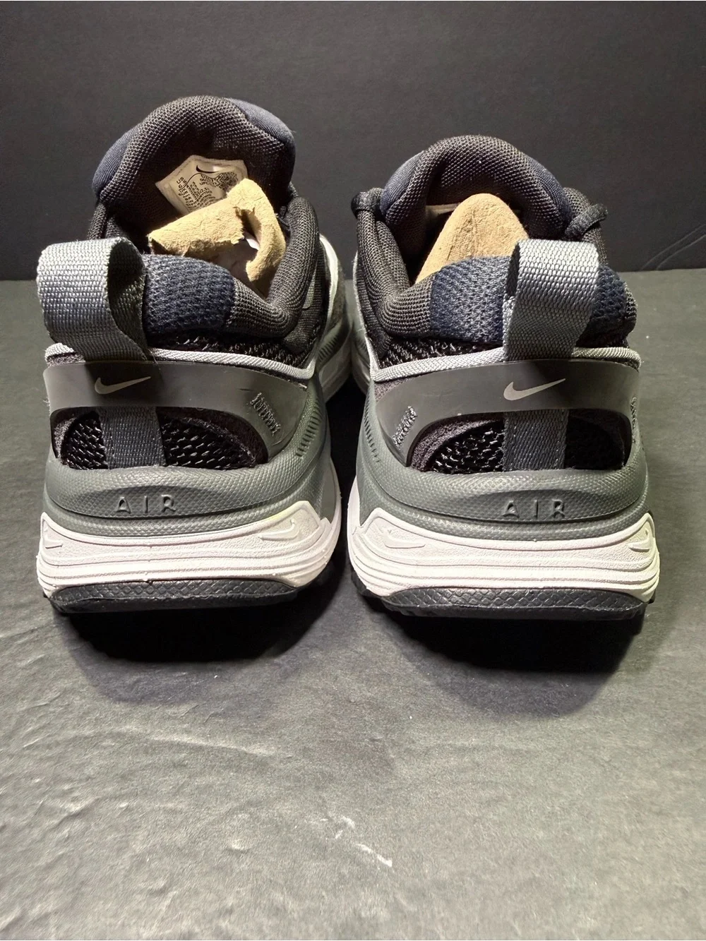 Nike Air Max Bliss Women’s Black Gray Sneakers Shoe Size- 6.5